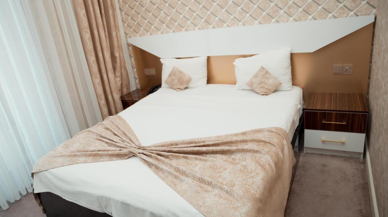 Dionis Hotel Baku Exterior foto